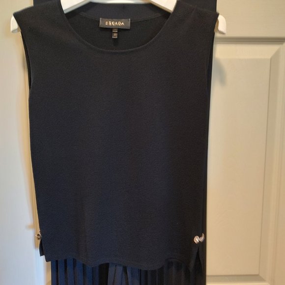 Escada 3 Piece Wide Leg Pant Suit, Sweater, Tank Top, & Wide, Flare Leg Pants - Picture 9 of 11